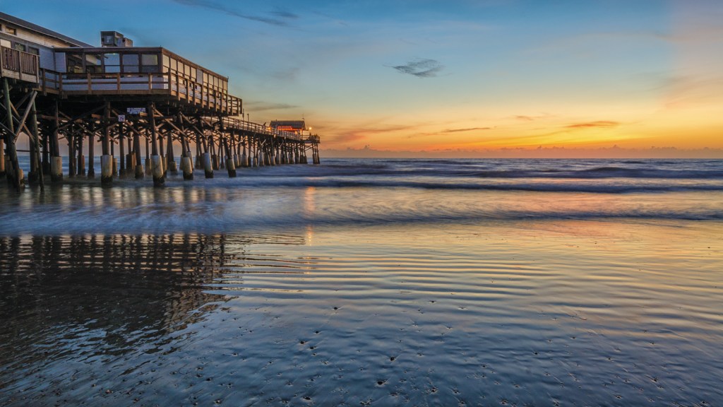 A beautiful sunrise at the Cocoa Beach Pier - (D7000)