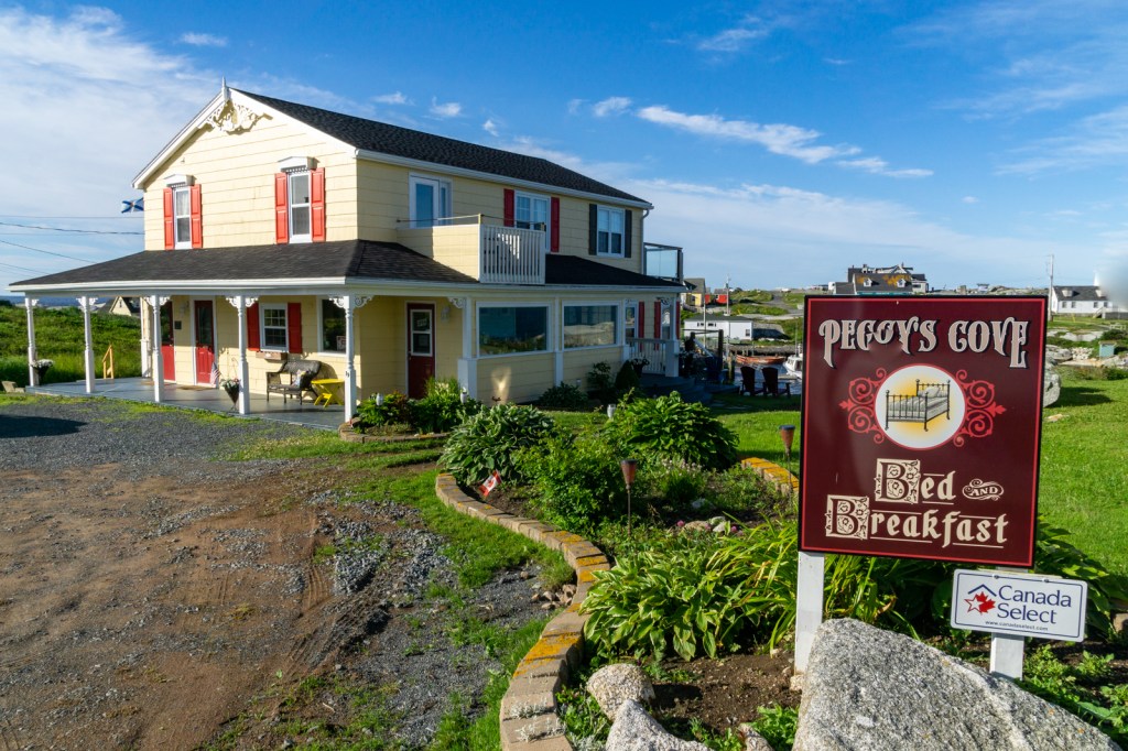 Peggy's Cove B&B - Peggy's Cove, NS