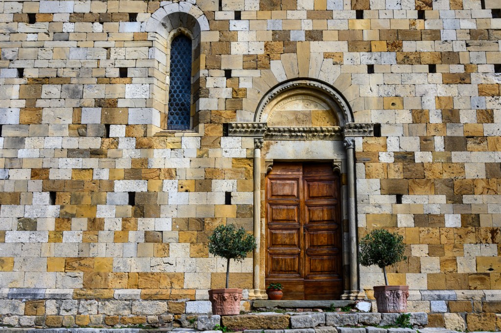 St. Leonardo Church - Montefollonico, Italy